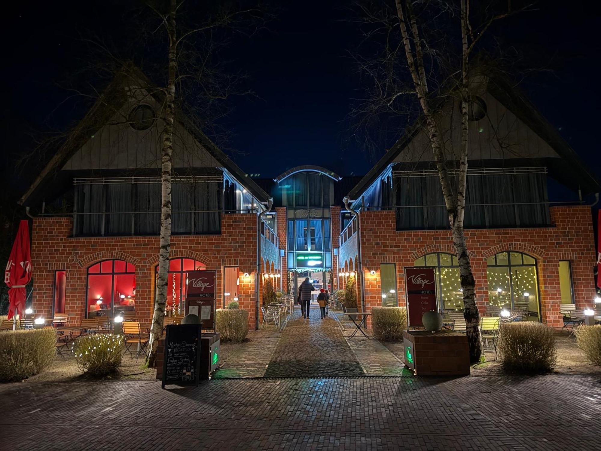 Hotel Village ヴォルプスヴェーデ エクステリア 写真